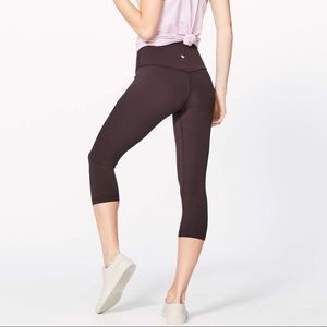 🍋 EUC Lululemon Align Crop size 6 in Pelt! 🍋